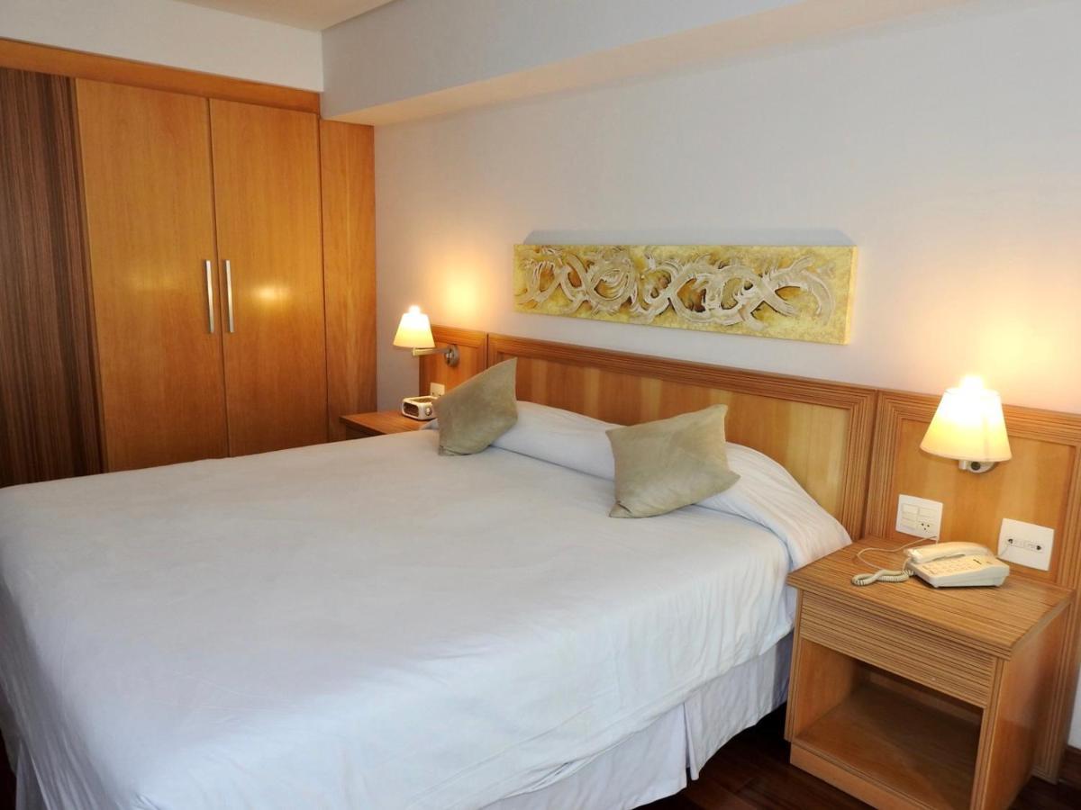 Constantino Hotel E Eventos Juiz de Fora Dış mekan fotoğraf A bedroom at the hotel