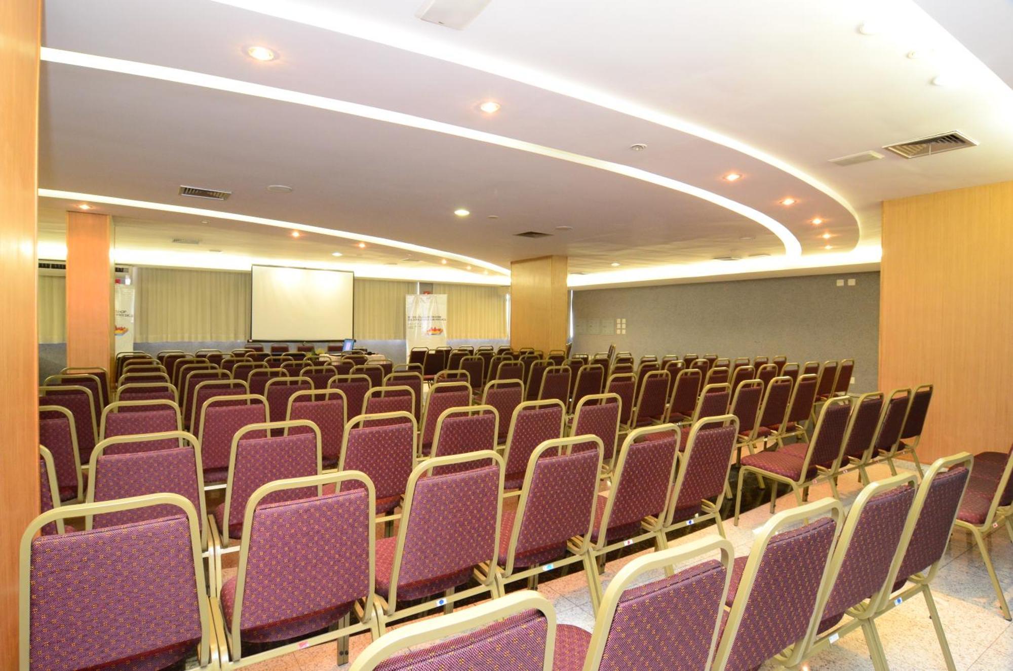Constantino Hotel E Eventos Juiz de Fora Dış mekan fotoğraf The main auditorium